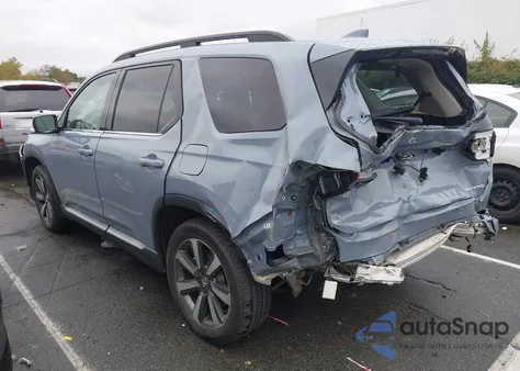 2024 Honda Pilot Touring z USA, uszkodzony, nr VIN 5FNYG2H79RB004817